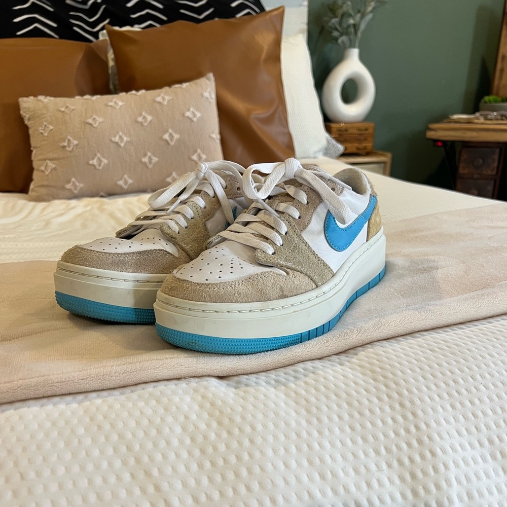 Nike Air Jordan Elevate 1 Low SE - Size 9